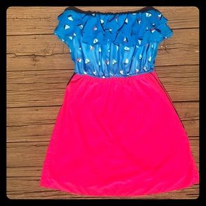 Cute 2 color strapless dress